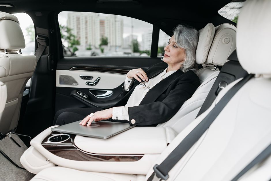 Mise à disposition chauffeur privé Marseille : formules horaires, tarifs et cas d'usage